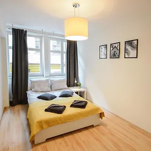  Apartament Kielbasnicza 1a Rynek 3 Pok Osobne 65 M2